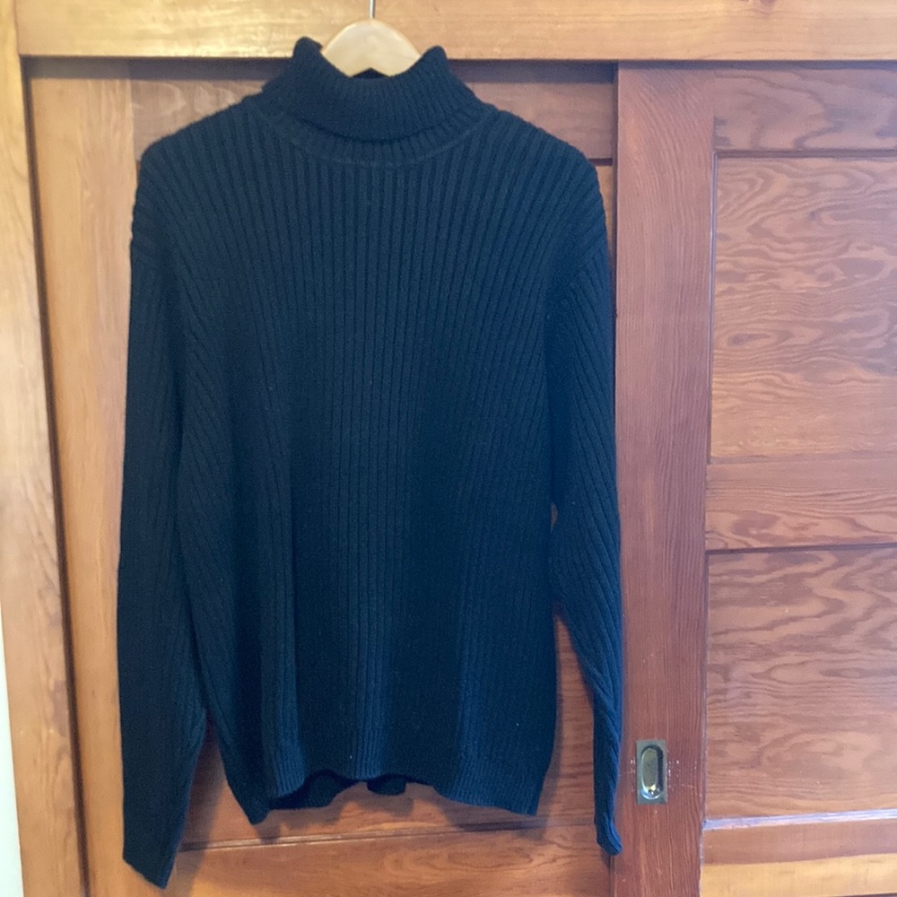 XL Club room turtleneck sweater
